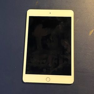 iPad Mini 4 (128 GB)